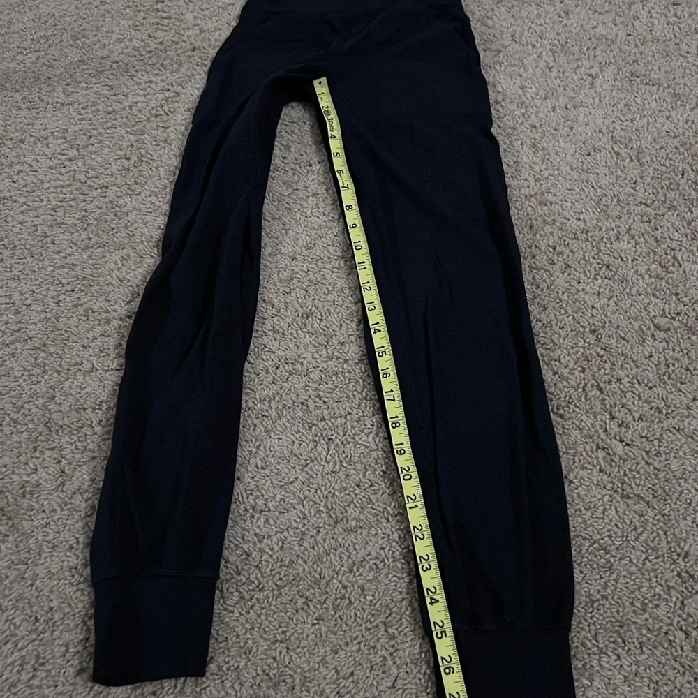 Lululemon Align Jogger Black leggings pockets pants SIZE 2 - Picture 5 of 8